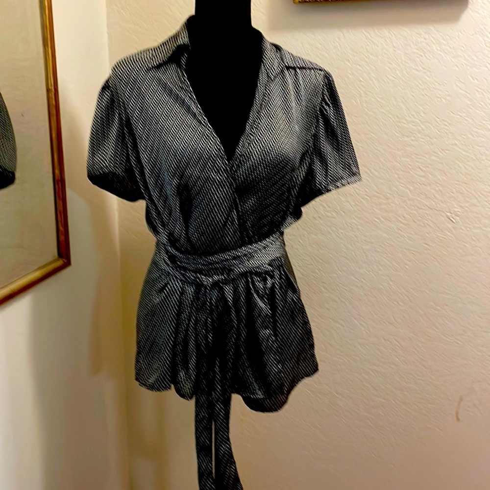 AnnTaylors Loft Size 16 Wrap Blouse